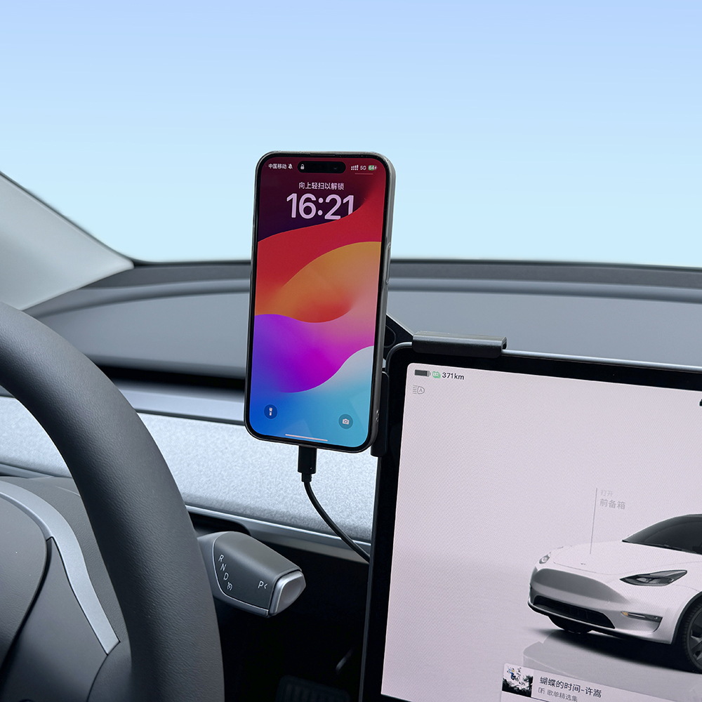 車載スマホホルダー 15W MagSafe対応 マグネット式 - Wireless Car Charger のレビューと価格