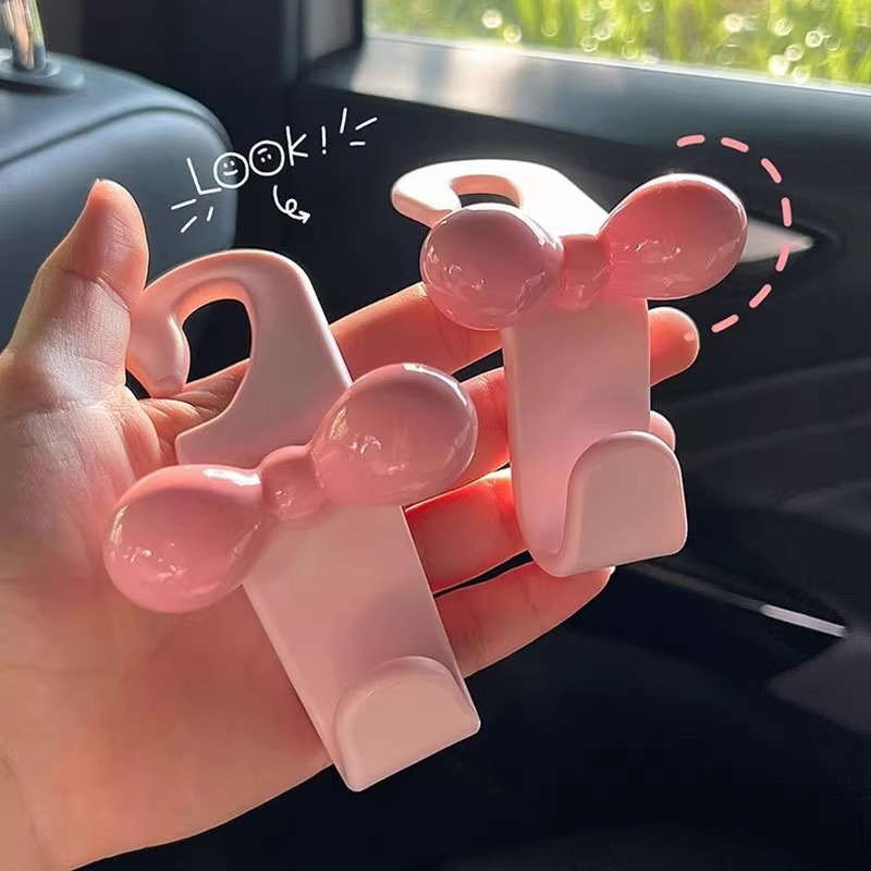 ミニマリストなボウ型車用後部座席吊り下げフック、実用的な収納 - Car Accessories You Need のレビューと価格