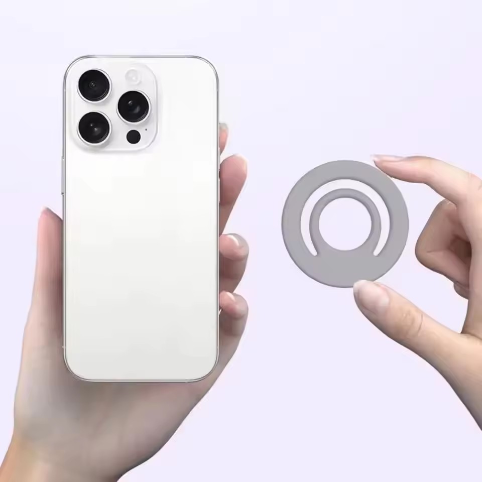 マグネット式シリコンスタンドフィンガーリング車載ホルダー i - Car Accessories Phone Holder のレビューと価格