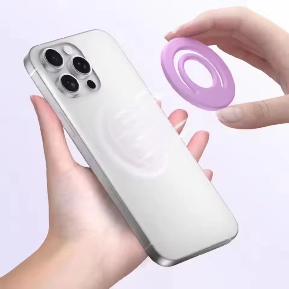 マグネット式シリコンスタンドフィンガーリング車載ホルダー i - Car Accessories Phone Holder のレビューと価格